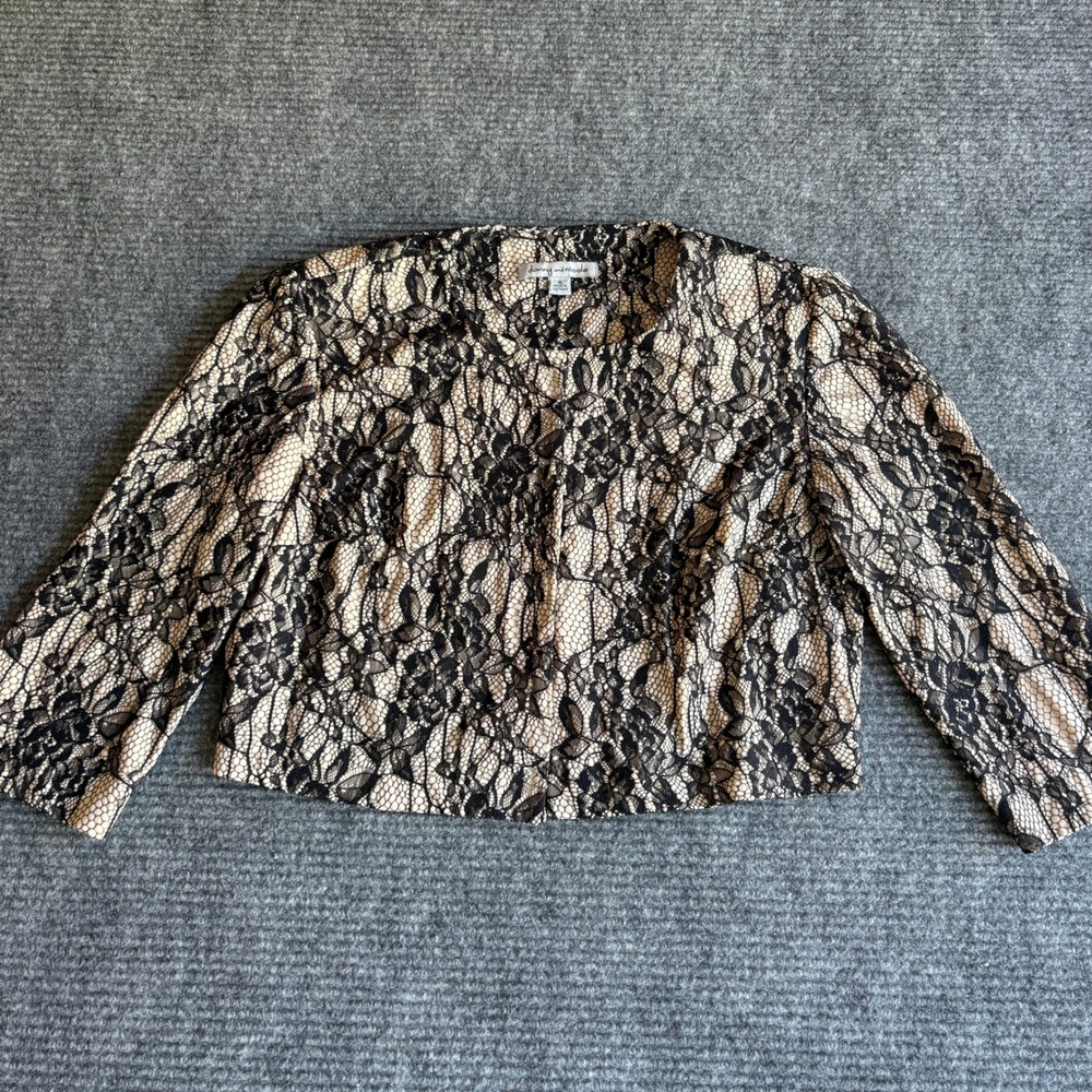 Danny and Nicole Womens Size 8 Black Floral Lace Cropped Bolero Shrug Jacket